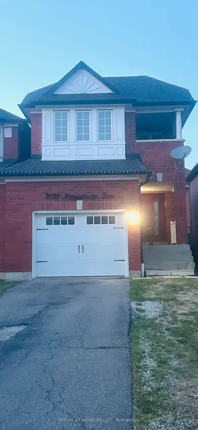 7070 Magistrate Terrace, Mississauga, On L5w 1e4