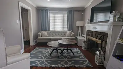 342 Whitmore Avenue, Toronto, On M6e 2n4