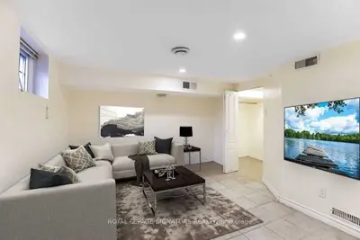 Triplex in Toronto