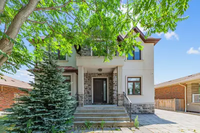 67 Mcadam Avenue, Toronto, On M6a 1s6