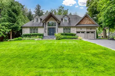 168 Walby Drive, Oakville, On L6l 4e2