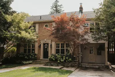 Detached in Oakville