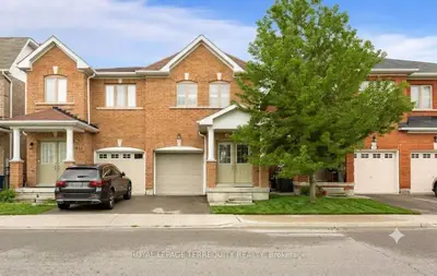 Semi-Detached in Mississauga