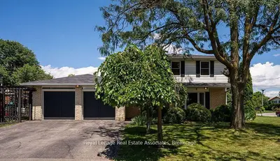 Detached in Brampton