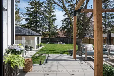 307 Martin Street, Milton, On L9t 2r7
