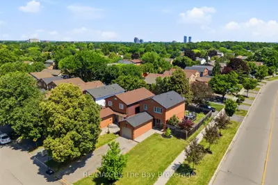 291 Woodlawn Crescent, Milton, On L9t 4v8