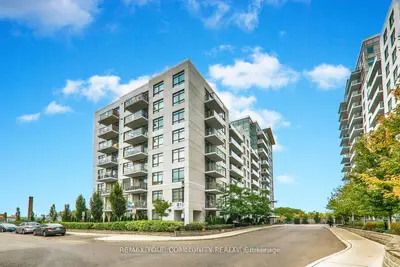 Condo Apartment in Toronto