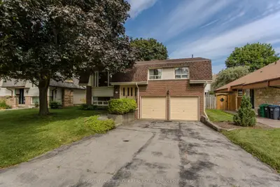 Detached in Mississauga