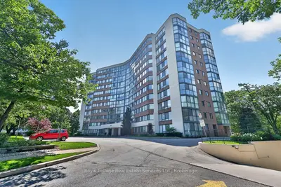 1240 Marlborough Court 1105, Oakville, On L6h 3k7
