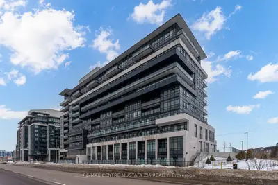 395 Dundas Street W 217, Oakville, On L6m 5r8