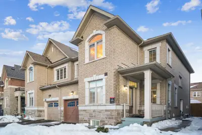 Semi-Detached in Brampton