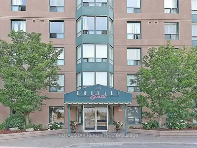 Condo Apartment in Mississauga