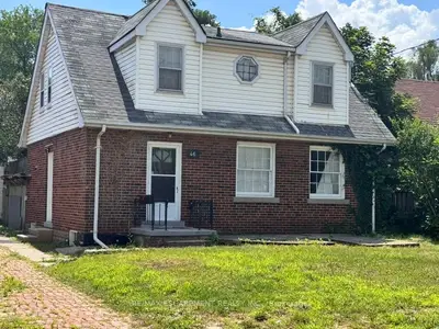 46 Plains Road E Lower Unit, Burlington, On L7t 2b9