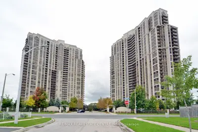 Condo Apartment in Toronto