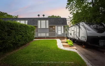 Semi-Detached in Burlington