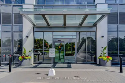 202 Burnhamthorpe Road E 505, Mississauga, On L5a 0b2