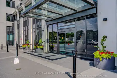 202 Burnhamthorpe Road E 505, Mississauga, On L5a 0b2