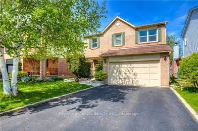 Detached in Oakville