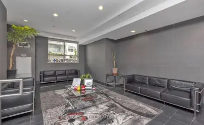 812 Lansdowne Avenue 302, Toronto, On M6h 4k5