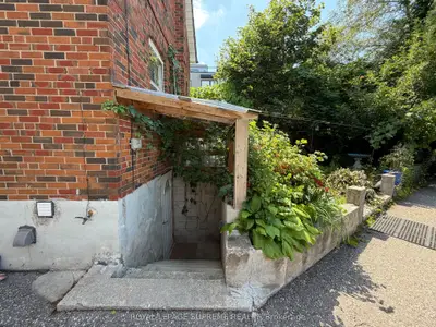 Detached in Toronto