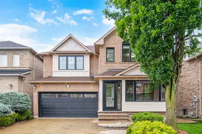 Detached in Mississauga