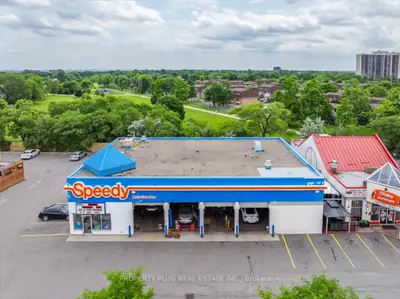 1783 Queen Street E, Brampton, On L6t 4s3