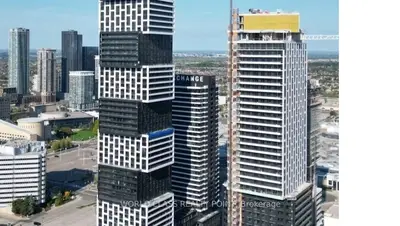 Condo Apartment in Mississauga