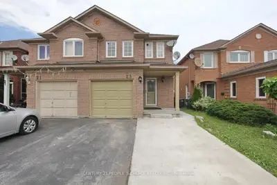 Semi-Detached in Brampton