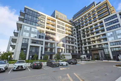 3200 William Coltson Avenue 318, Oakville, On L6h 7w8