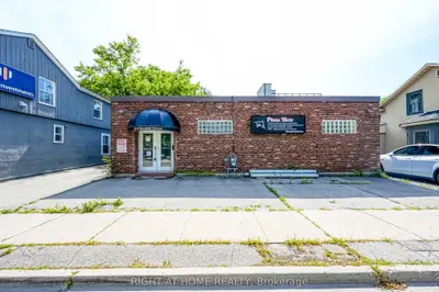 214 Randall Street, Oakville, On L6j 1p7
