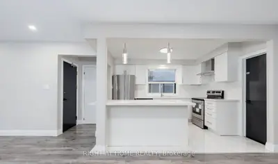 Triplex in Toronto
