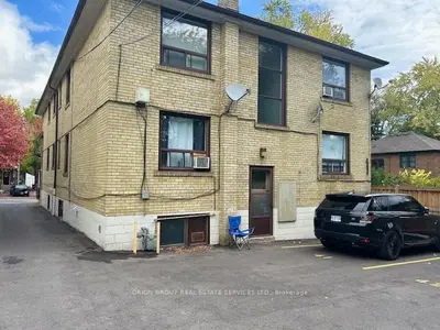 44 Albert Avenue, Toronto, On M8v 2l7
