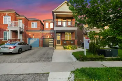 Semi-Detached in Brampton