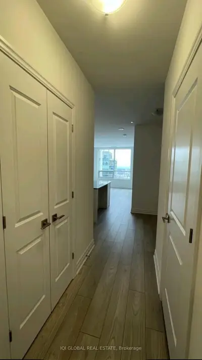 36 Elm Drive 3107, Mississauga, On L5b 0n3