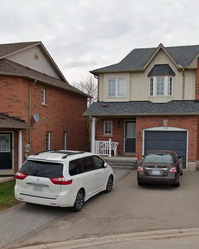 Att/Row/Townhouse in Oakville