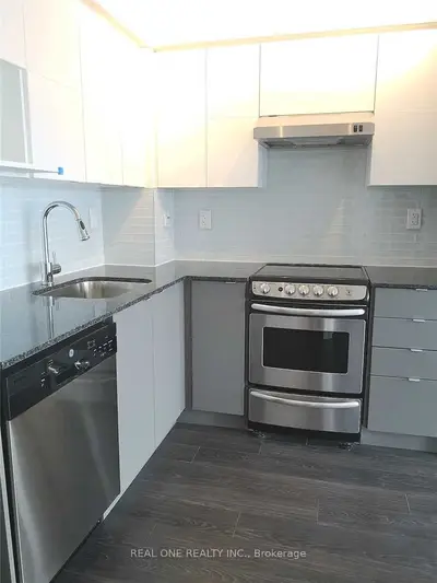 160 Flemington Road 1009, Toronto, On M6a 1n6