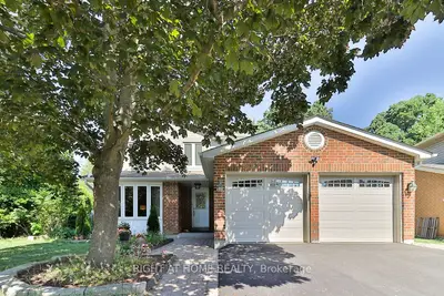 Detached in Mississauga