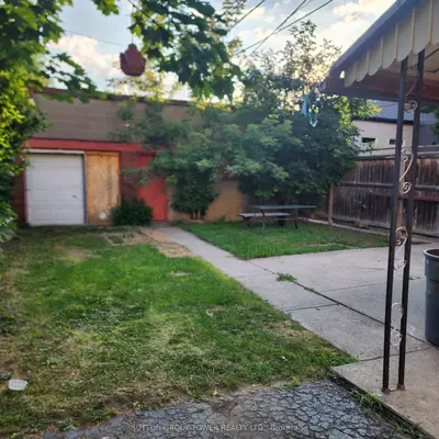 Detached in Toronto