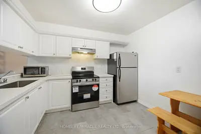 234 Albion Road 610, Toronto, On M9w 6a5