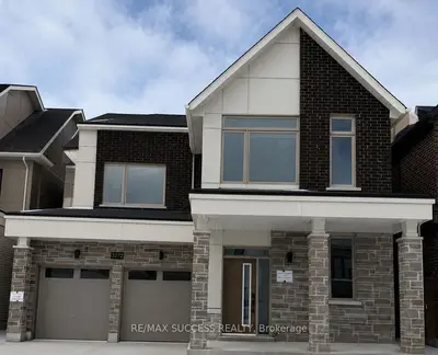 Detached in Oakville