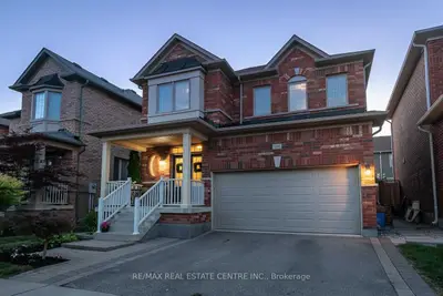 Detached in Milton