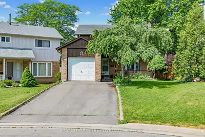 22 Borden Hill Court, Brampton, On L6s 3k7