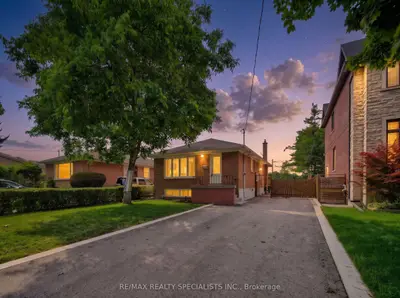 Detached in Toronto