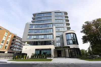 Condo Apartment in Mississauga