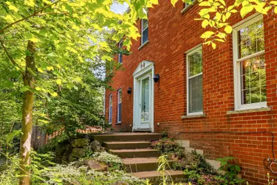 Detached in Burlington
