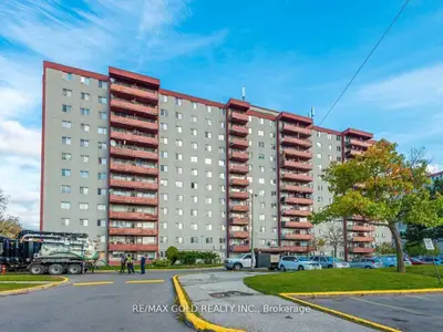 50 Lotherton Parkway 814, Toronto, On M6b 2g8