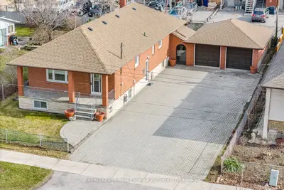 Detached in Toronto