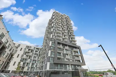Condo Apartment in Oakville
