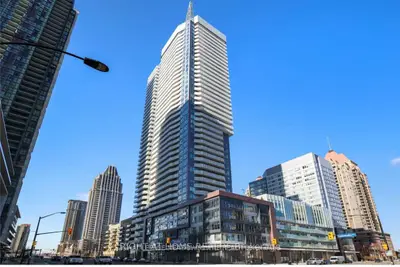 Condo Apartment in Mississauga