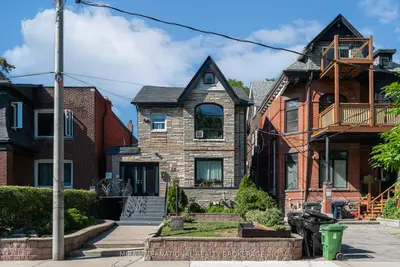 Detached in Toronto